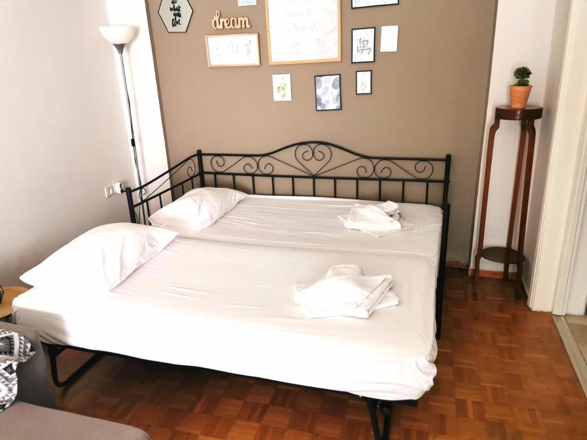 Central Apartment كالاماتا المظهر الخارجي الصورة